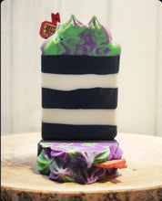 Load image into Gallery viewer, It&#39;s Showtime - BeetleJuice Soap - handmade - soap bar - Halloween - Bathbombs